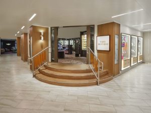 Jewellery & Duty-Free Shops