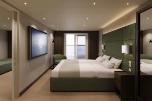 Yacht Club Executive and Family Suite with Balcony Suite