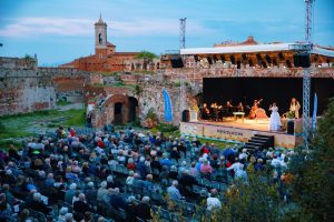 Destination Immersion Experiences