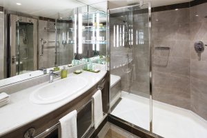 Classic Veranda Suite