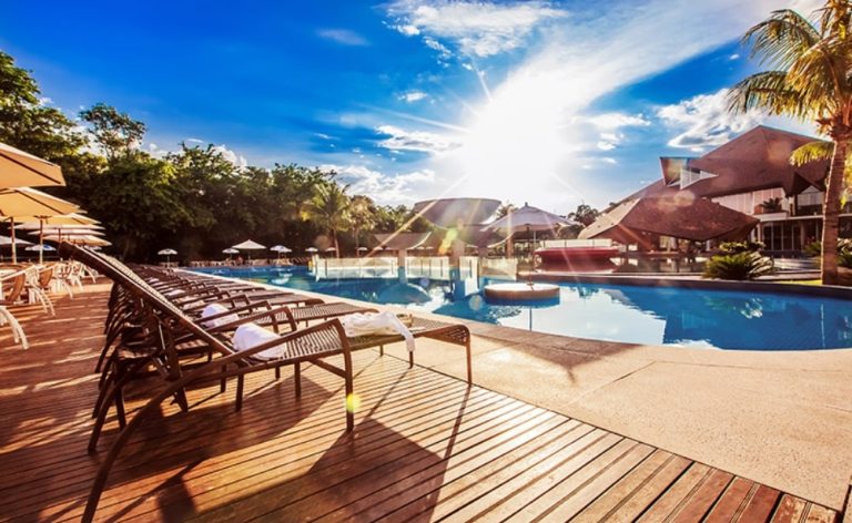 Recanto Cataratas Thermas Resort & Convention (Or Similar)