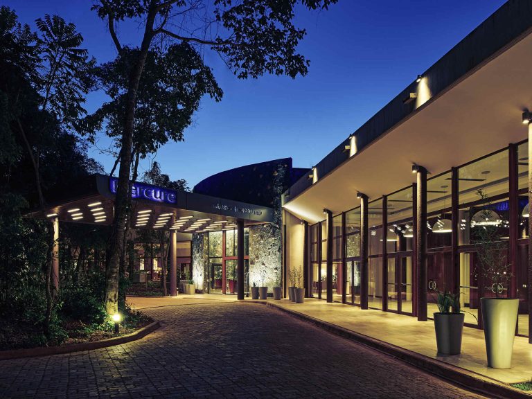 Mercure Iguazú Hotel Irú (Or Similar)