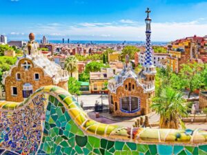 Budapest: Disembark Ship & Barcelona Hotel Stay