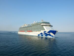 Trieste: Embark Ship