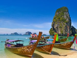 Phuket: Overnight in port