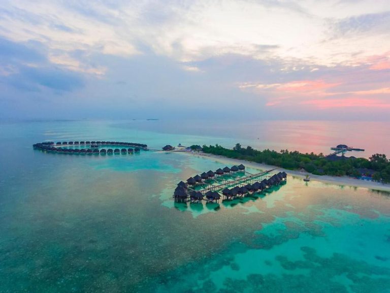 Sun Siyam Olhuveli (Or Similar)
