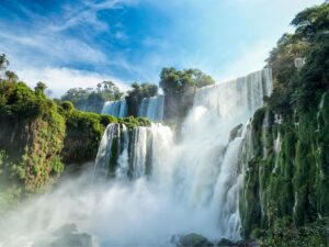 Iguazu: Tour & Hotel Stay