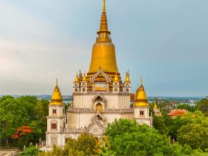 Singapore: Disembark & Ho Chi Minh City Hotel Stay