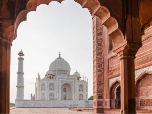 Agra: Tour & Hotel Stay