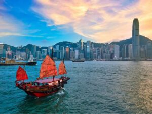 Hong Kong: Overnight in Port