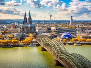 Düsseldorf – Cologne