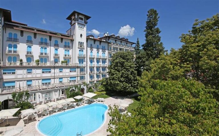 Hotel Savoy Palace (Or Similar)