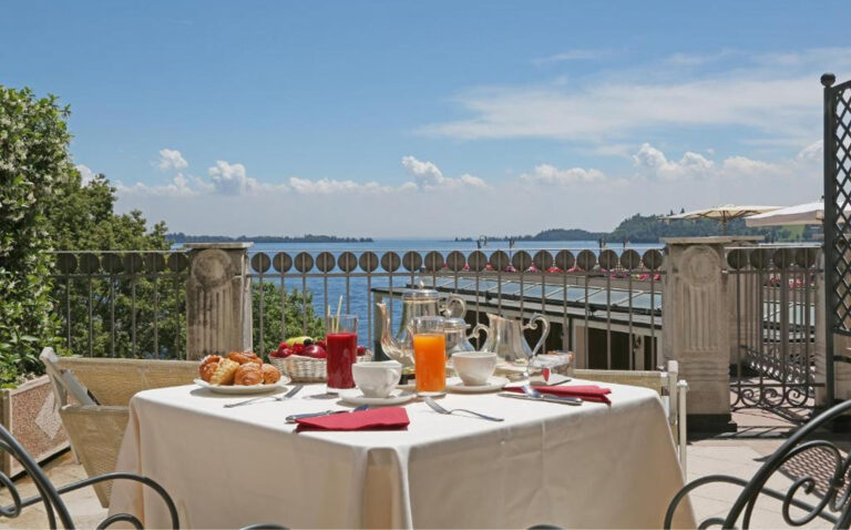 Hotel Savoy Palace (Or Similar)