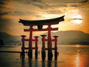 Hiroshima: Tour & Hotel Stay