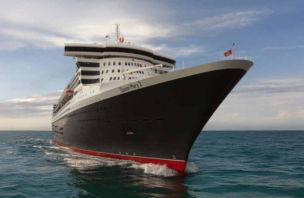 A Grand River & Ocean Voyage: Norway’s Northern Lights & the Enchanting Danube River