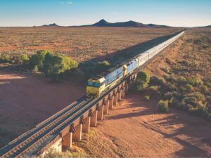 Sydney: Embark Indian Pacific