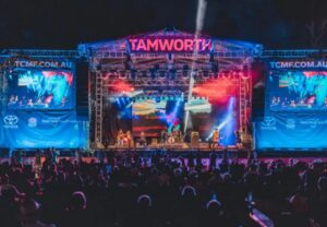 Festival Exploration & Free Day