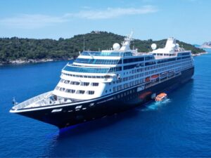 Cape Town: Embark Ship