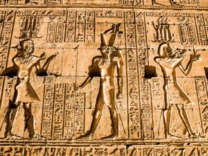 Luxor: Overnight in Port