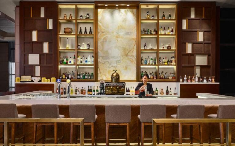 Paradox Singapore Merchant Court (Or Similar)